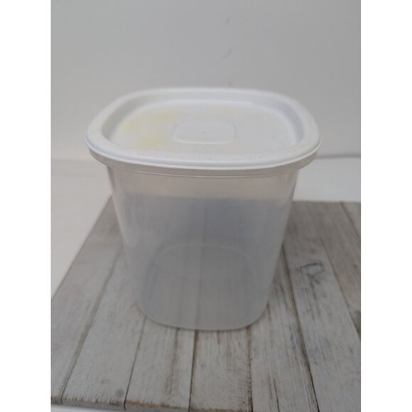 Rubbermaid 3 Qt Servin Saver #6 Sheer Square Canister Storage WHITE Lid - Picture 1 of 10